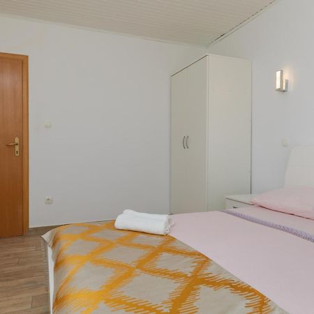 Apartments By The Sea Duce, Omis - 2992 Dugi Rat Quarto foto