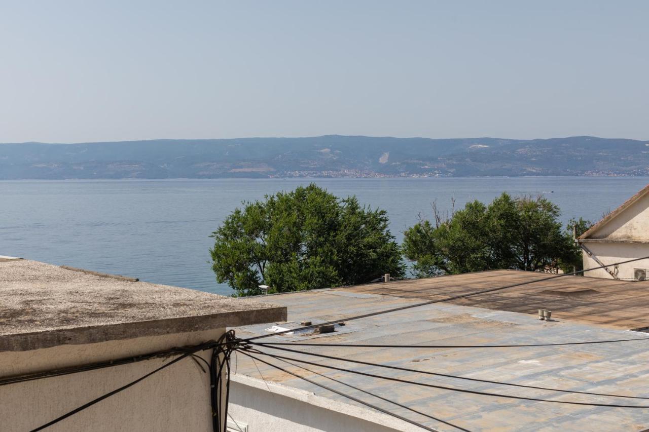 Apartments By The Sea Duce, Omis - 2992 Dugi Rat Exterior foto