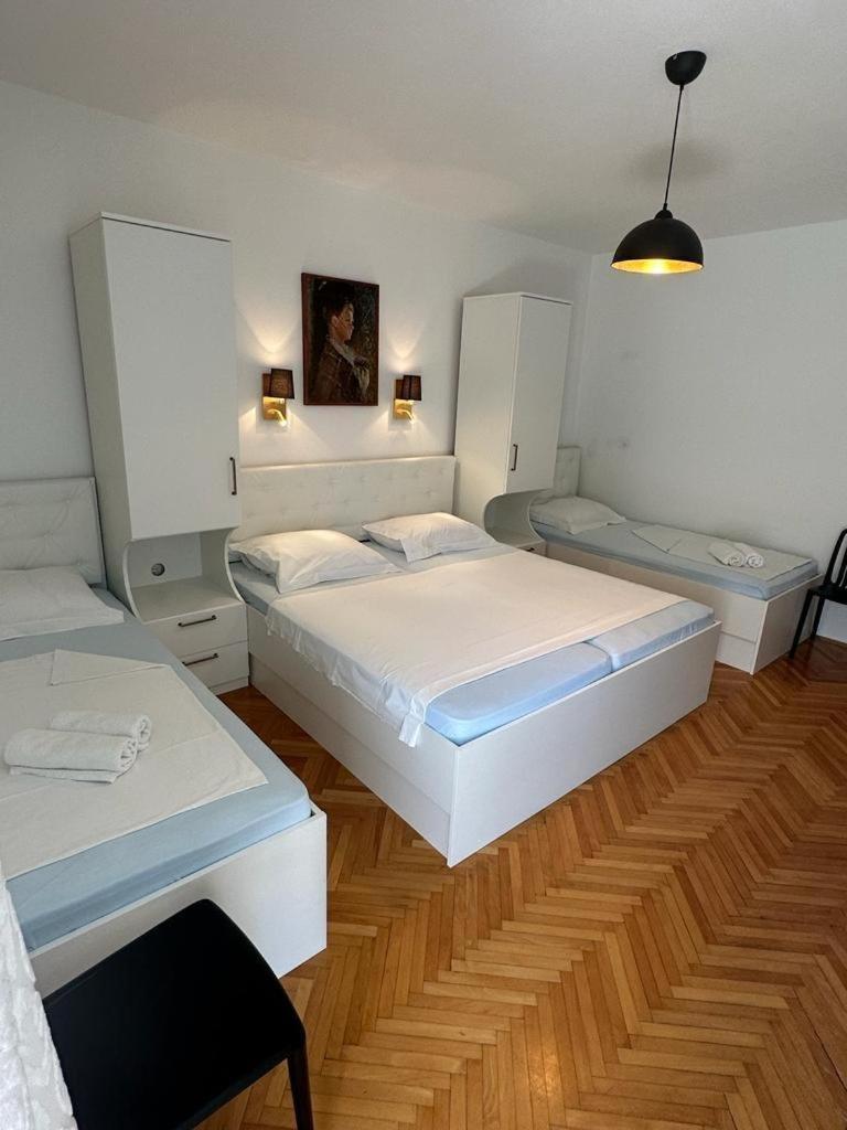 Apartments By The Sea Duce, Omis - 2992 Dugi Rat Quarto foto