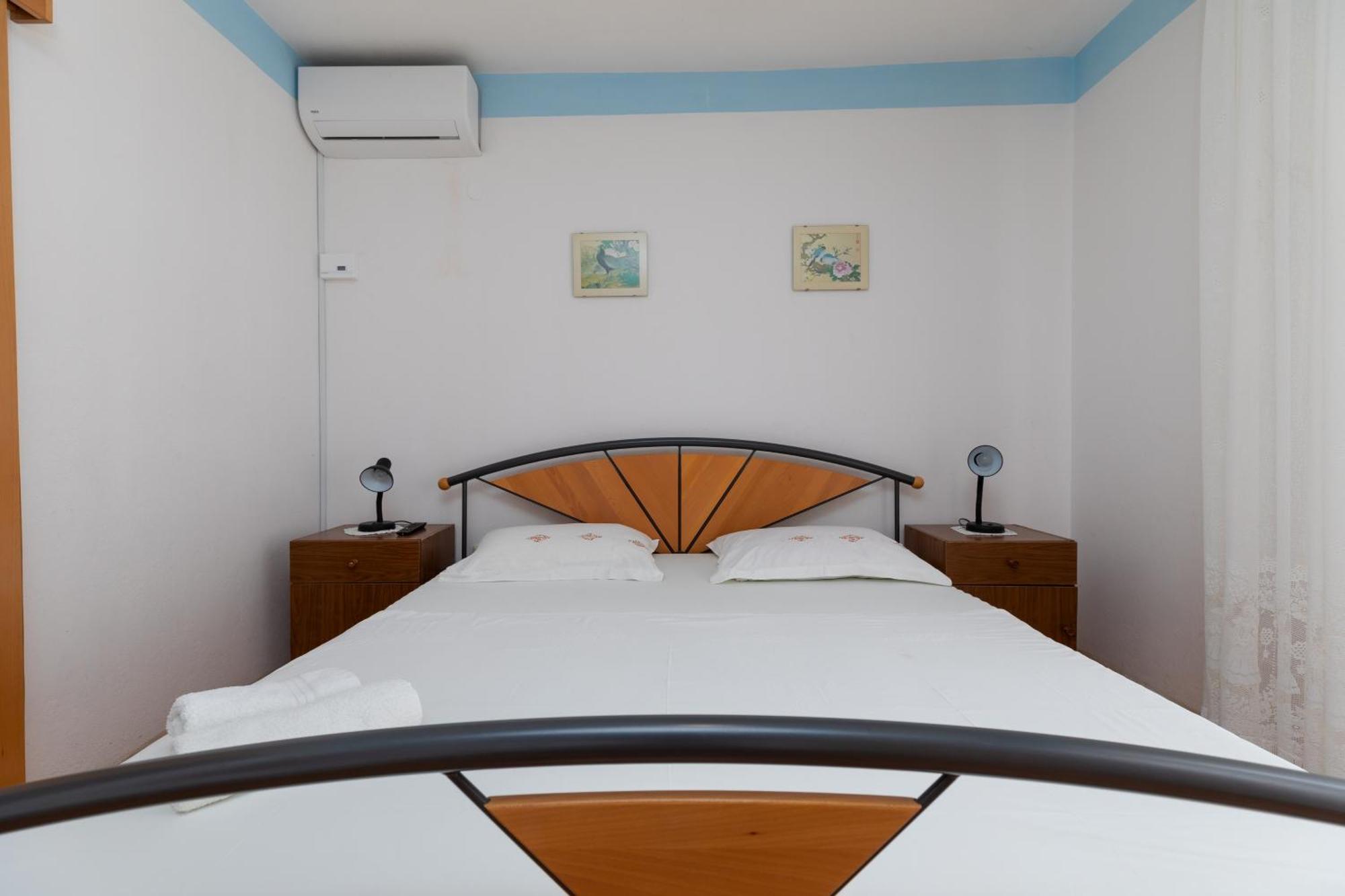Apartments By The Sea Duce, Omis - 2992 Dugi Rat Quarto foto